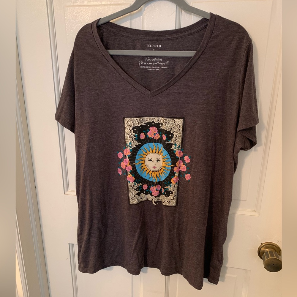 Torrid Slim Fit 3X Sun print Tshirt